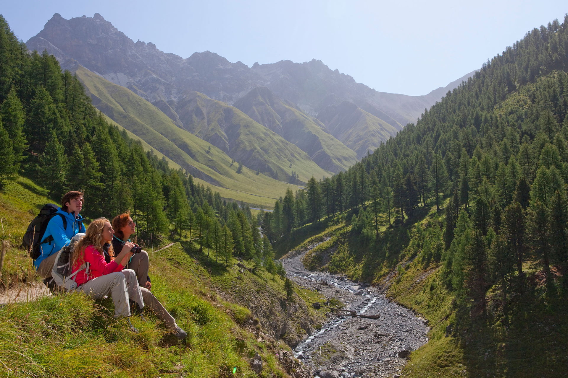 Wanderungen im Schweizerischen Nationalpark Sommer in