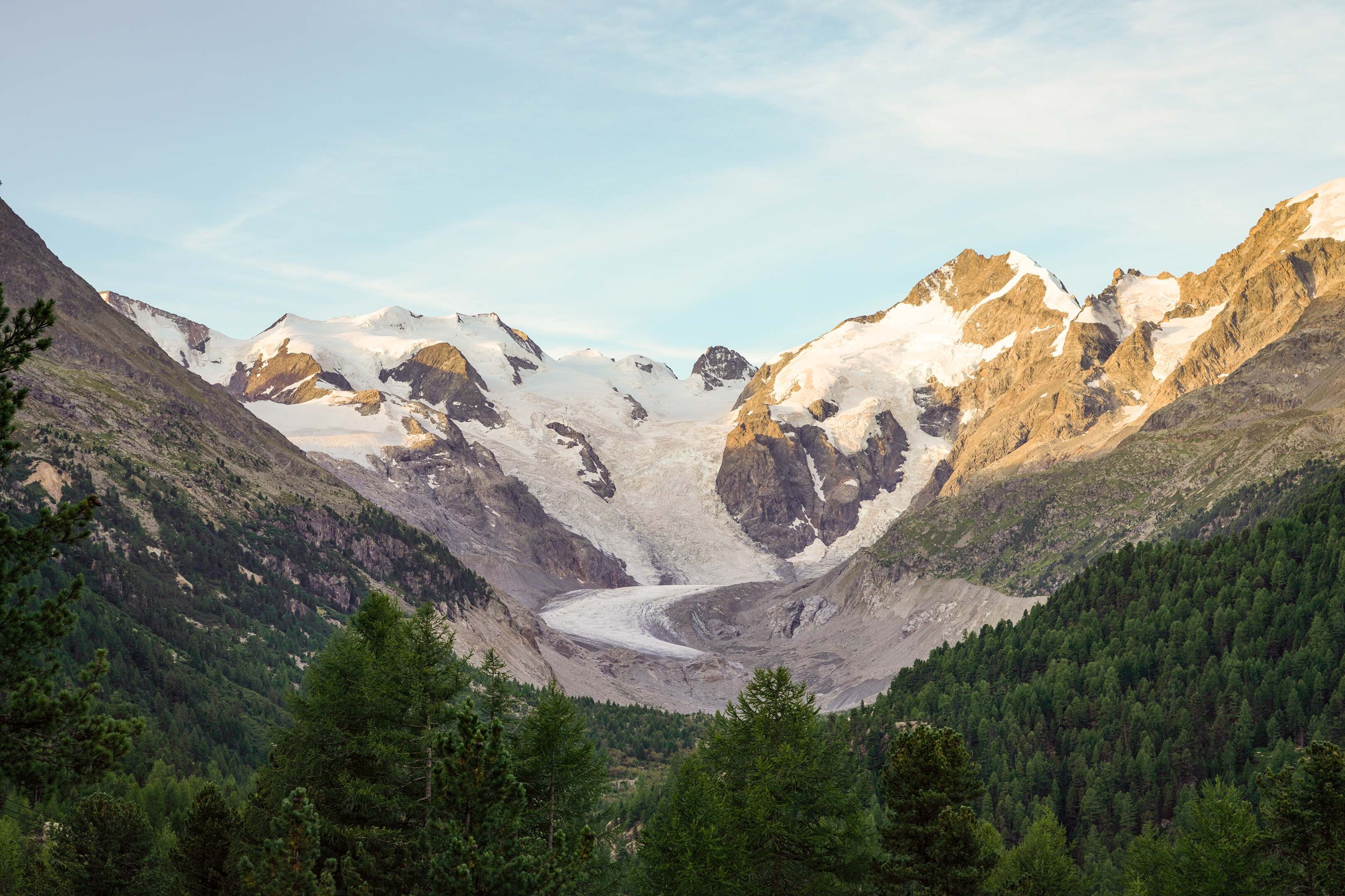 About the Bernina Glaciers association 