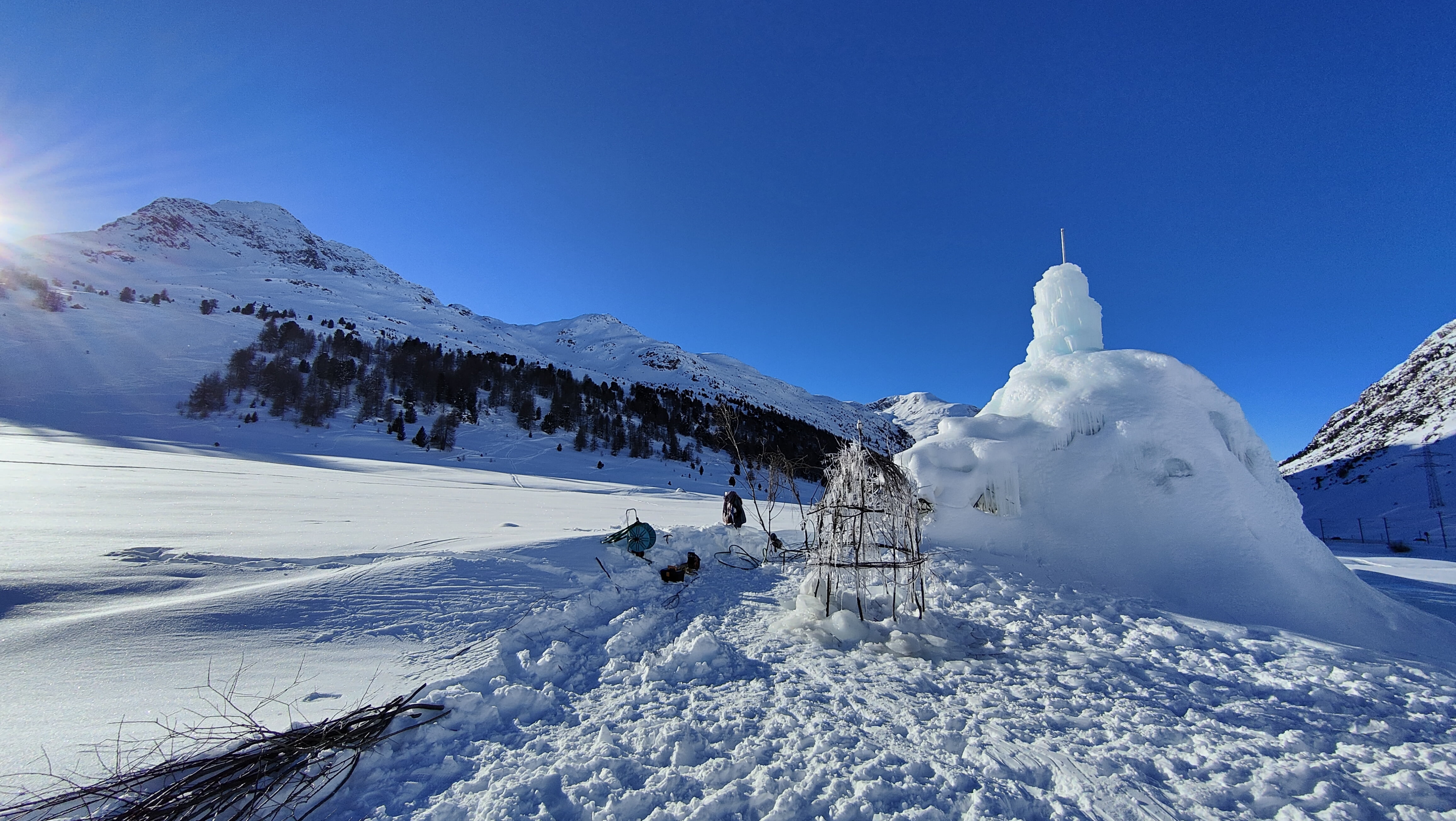 Ice Stupa Palace in Bernina Diavolezza (Talstation)